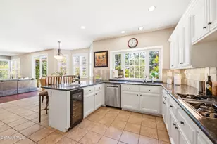 2538 Sandycreek Dr, Westlake Village, CA 91361 - Photo 15