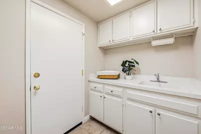 2538 Sandycreek Drive, Westlake Village, CA 91361 - Photo 21