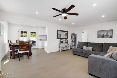 7859 Sancola Avenue, Los Angeles, CA 91352 - Photo 9