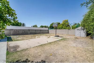 7859 Sancola Avenue, Los Angeles, CA 91352 - Photo 23
