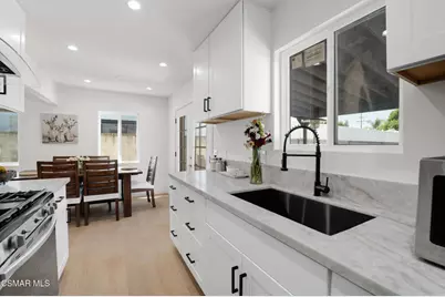 7859 Sancola Avenue, Los Angeles, CA 91352 - Photo 11