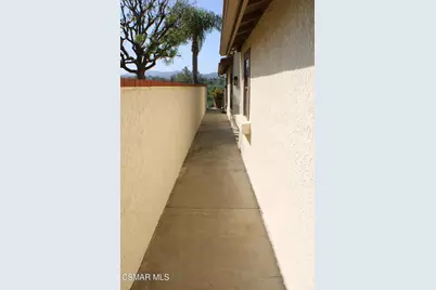 704 Wind Willow Way, Simi Valley, CA 93065 - Photo 3