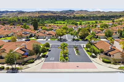 704 Wind Willow Way, Simi Valley, CA 93065 - Photo 57