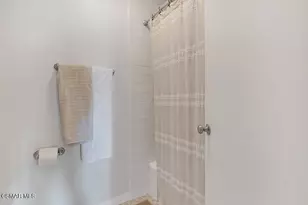 2968 Dogwood Cir, Thousand Oaks, CA 91360 - Photo 15