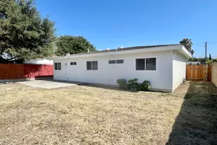 305 Sherman Ave, Moorpark, CA 93021 - Photo 23
