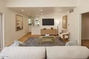 5347 Cangas Dr, Calabasas, CA 91301 - Photo 11