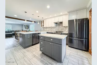 1128 Canterford Circle, Westlake Village, CA 91361 - Photo 17