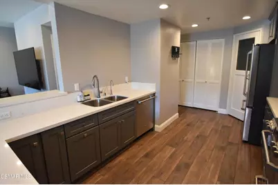5350 White Oak Avenue #105, Encino, CA 91316 - Photo 9