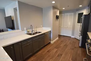 5350 White Oak Ave, Encino, CA 91316 - Photo 9