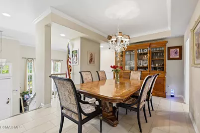 2478 Swanfield Court, Thousand Oaks, CA 91361 - Photo 11