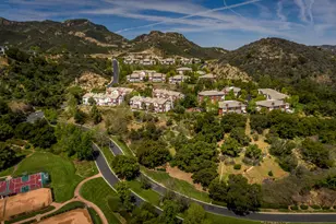 2478 Swanfield Ct, Thousand Oaks, CA 91361 - Photo 5