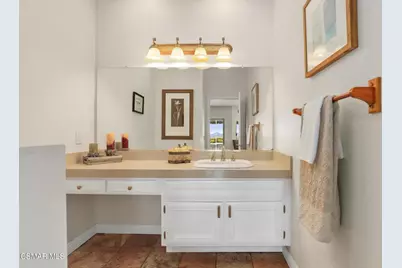 22100 Dardenne Street, Calabasas, CA 91302 - Photo 27