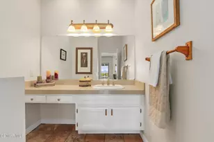22100 Dardenne St, Calabasas, CA 91302 - Photo 27