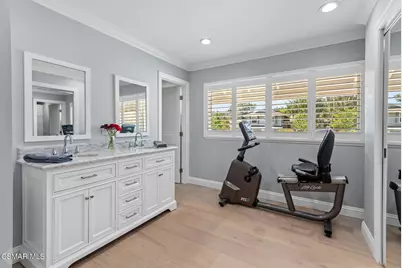 364 Longwood Court, Newbury Park, CA 91320 - Photo 13