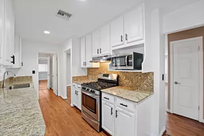 2340 Calle Malvon, Thousand Oaks, CA 91360 - Photo 5