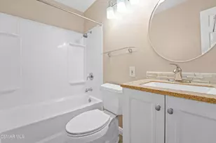 2340 Calle Malvon, Thousand Oaks, CA 91360 - Photo 21