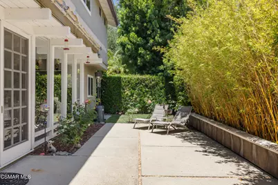 1040 Finrod Court, Westlake Village, CA 91361 - Photo 41
