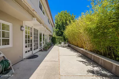 1040 Finrod Court, Westlake Village, CA 91361 - Photo 39