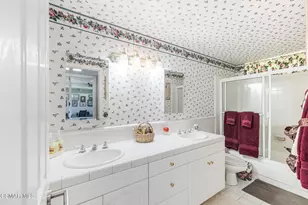 1040 Finrod Ct, Westlake Village, CA 91361 - Photo 25