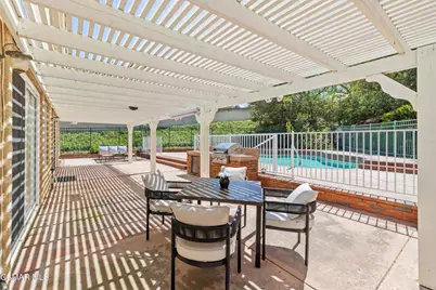 205 Clevenger Avenue, Simi Valley, CA 93065 - Photo 29