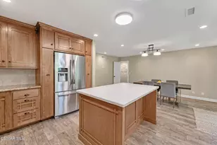 62 Lucero St, Thousand Oaks, CA 91360 - Photo 7