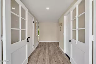 62 Lucero St, Thousand Oaks, CA 91360 - Photo 3