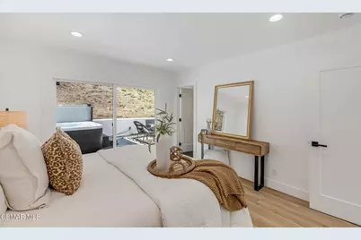 8655 Appian Way, Los Angeles, CA 90046 - Photo 23