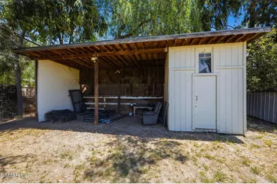 897 Old Farm Road, Thousand Oaks, CA 91360 - Photo 35