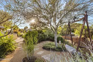 121 Windsong St, Thousand Oaks, CA 91360 - Photo 21