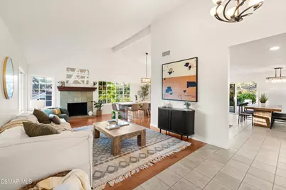 121 Windsong Street, Thousand Oaks, CA 91360 - Photo 3