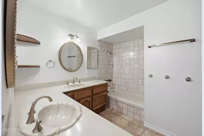 5627 Middle Crest Drive, Agoura Hills, CA 91301 - Photo 23