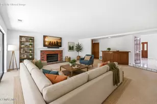 5627 Middle Crest Dr, Agoura Hills, CA 91301 - Photo 15