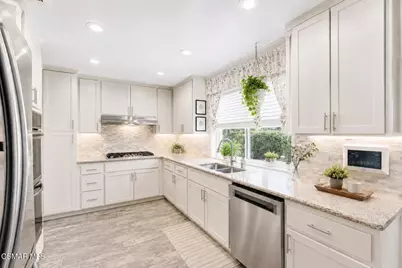 12564 Spring Creek Road, Moorpark, CA 93021 - Photo 11