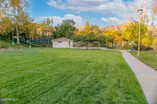 5837 Oak Bend Ln, Oak Park, CA 91377 - Photo 49