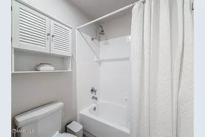 5837 Oak Bend Lane #302, Oak Park, CA 91377 - Photo 15
