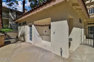 5837 Oak Bend Ln, Oak Park, CA 91377 - Photo 37