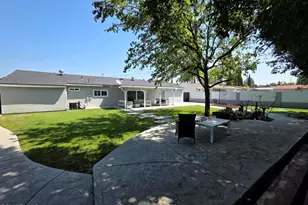 1748 Ahart St, Simi Valley, CA 93065 - Photo 23