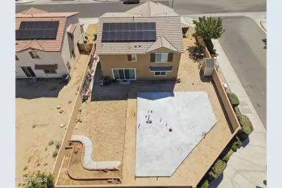 37913 Avenida De Diego, Palmdale, CA 93552 - Photo 13