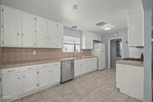 45014 17th St, Lancaster, CA 93534 - Photo 9