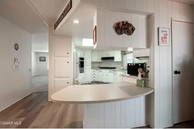 51 Saint Charles Court #51, Newbury Park, CA 91320 - Photo 13