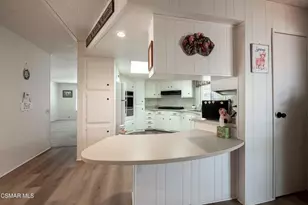 51 St Charles Ct, Newbury Park, CA 91320 - Photo 13