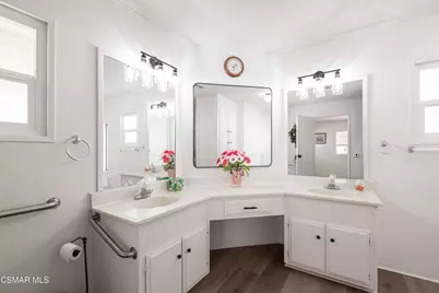 51 Saint Charles Court #51, Newbury Park, CA 91320 - Photo 25