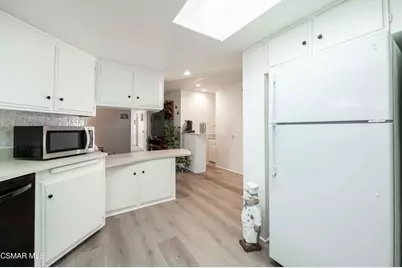 51 Saint Charles Court #51, Newbury Park, CA 91320 - Photo 17