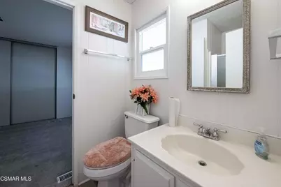 51 Saint Charles Court #51, Newbury Park, CA 91320 - Photo 31