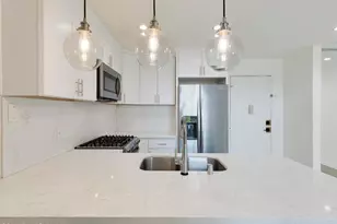 5535 Canoga Ave, Woodland Hills, CA 91367 - Photo 5