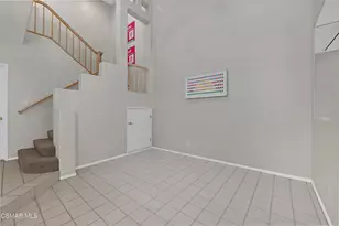 1048 Mountain Oak Pl, Newbury Park, CA 91320 - Photo 5
