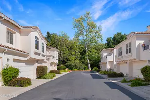 1048 Mountain Oak Pl, Newbury Park, CA 91320 - Photo 3