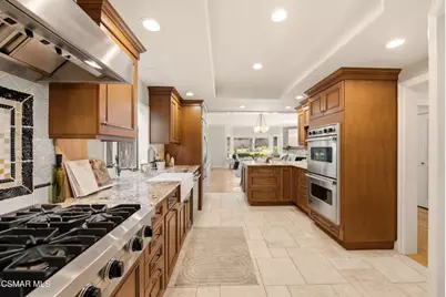 8 Faculty Court, Thousand Oaks, CA 91360 - Photo 9