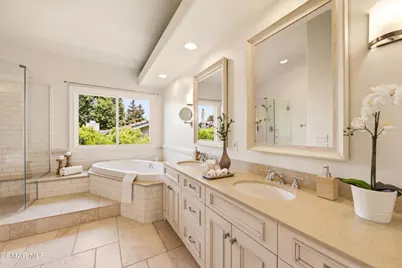 8 Faculty Court, Thousand Oaks, CA 91360 - Photo 43