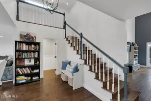 2854 E Sierra Dr, Thousand Oaks, CA 91362 - Photo 15